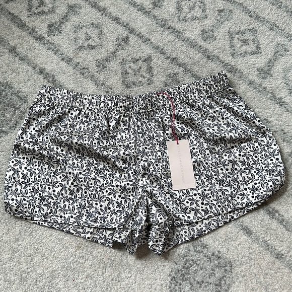 NWT Stella McCartney Sienna Giggling Silk Shorts - Picture 1 of 6